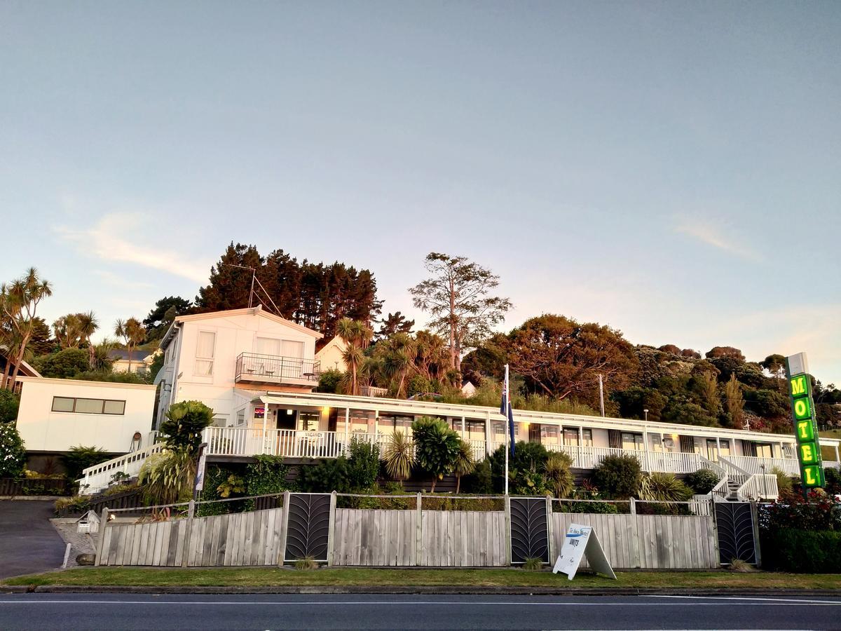 Te Awa Motel Уонгануи Экстерьер фото